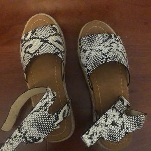 Snake skin Sandals